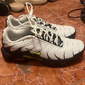Nike Air Max plus